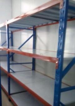 上海倉儲貨架選購指南 高效庫房管理，層載200公斤工廠貨架推薦